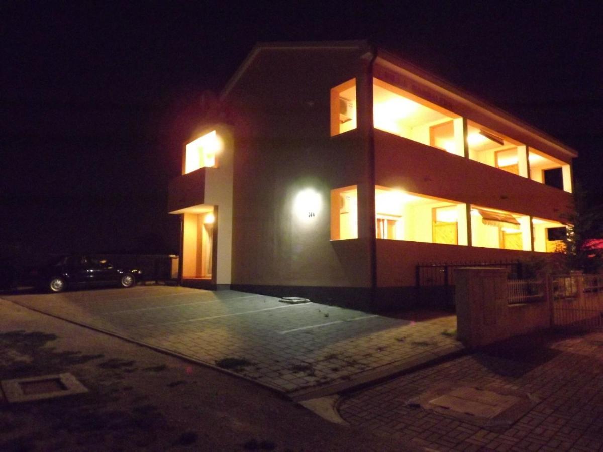 Villa Magdalena プーラ エクステリア 写真